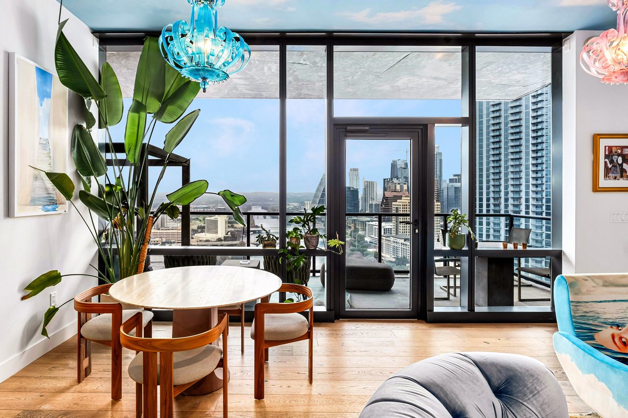 70 Rainey Street #2702