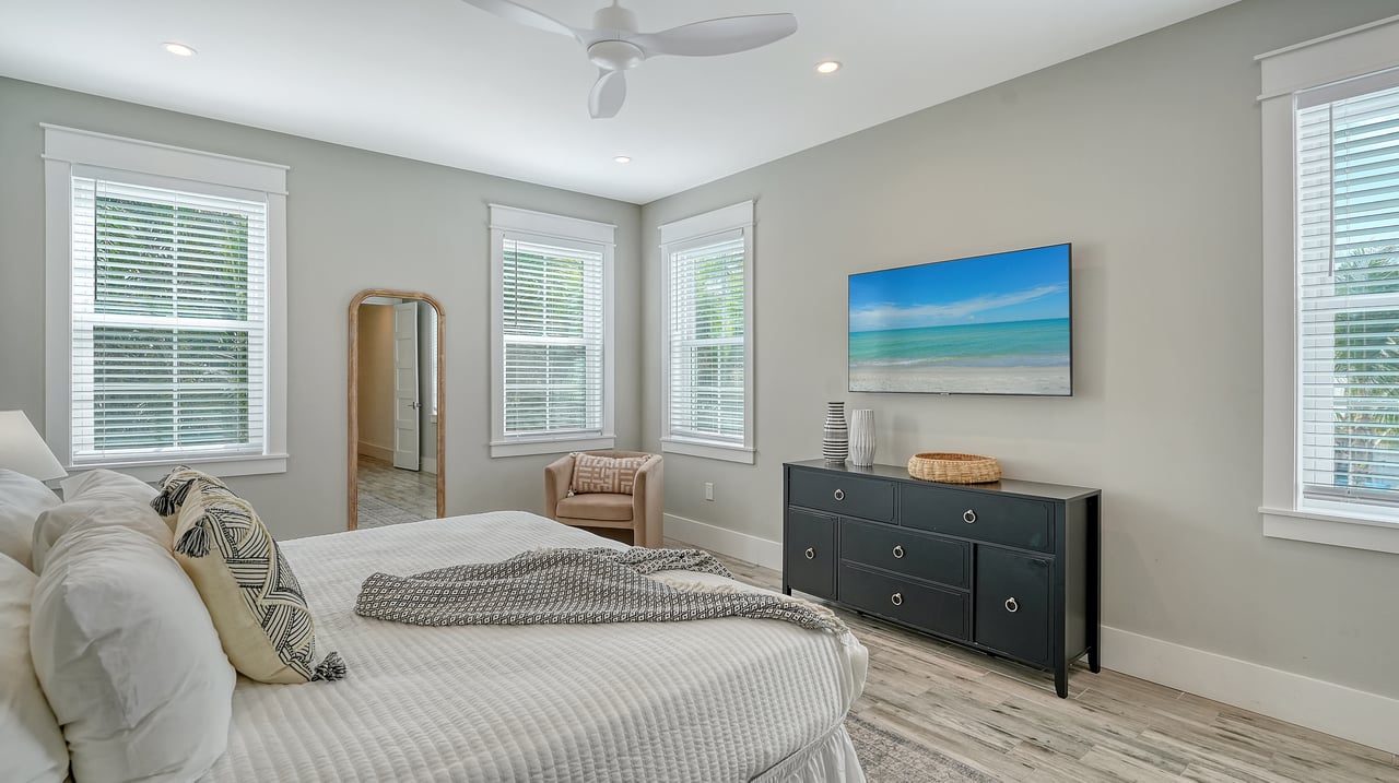2175 Avenue A, Bradenton Beach, Florida