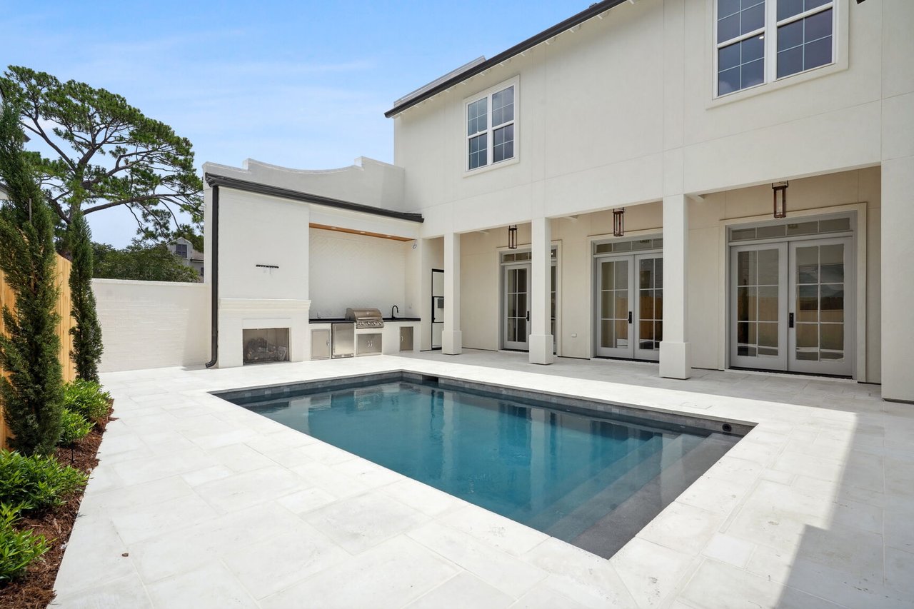 79 FLAMINGO Street