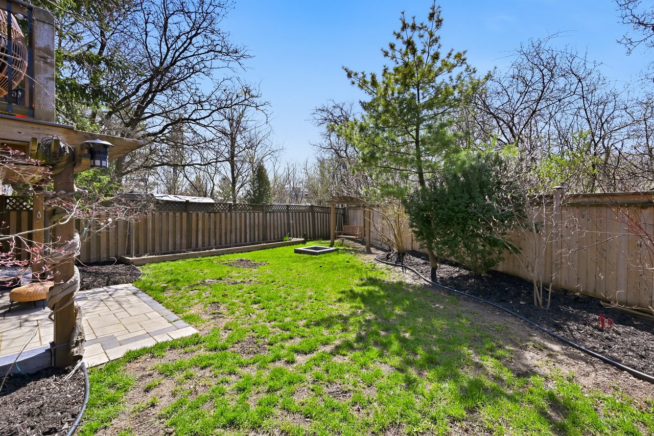 1181 Potters Wheel Cres, Oakville