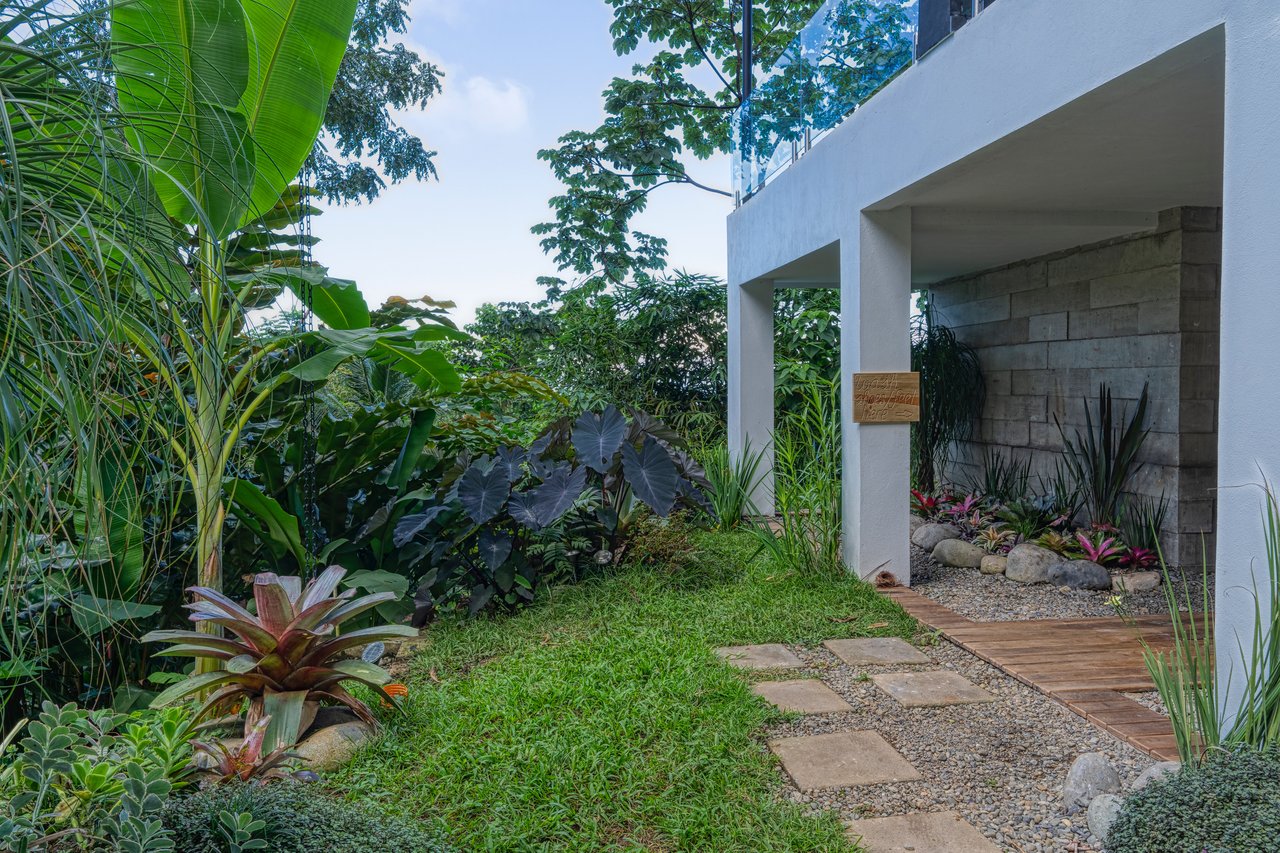 Beauty Villa- Ocean View in Uvita