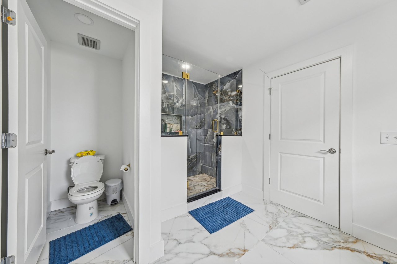 21 Kearney Ave