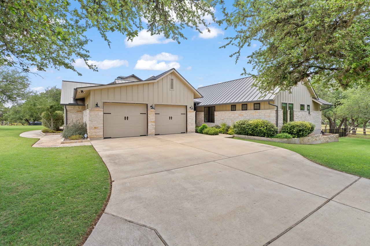 1457 Avenida High View