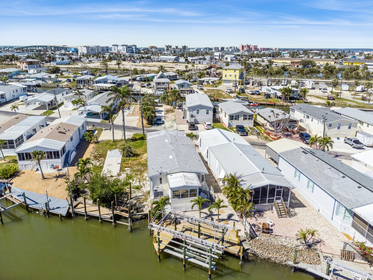 12 Nancy Ln - Fort Myers Beach