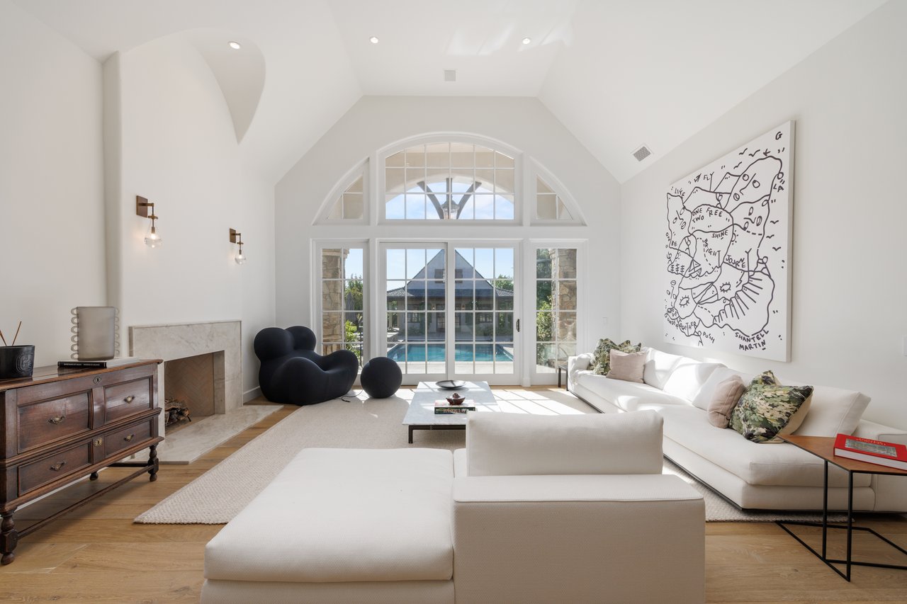 Regency Hills Estate