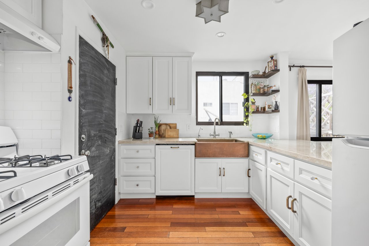 2412 Ocean Ave Unit: 4