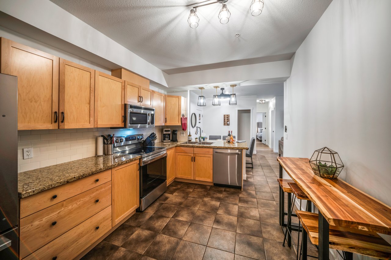 222 - 101 Montane Road