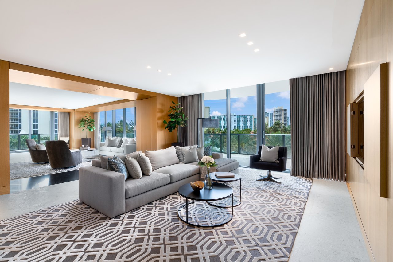 Regalia Beach House