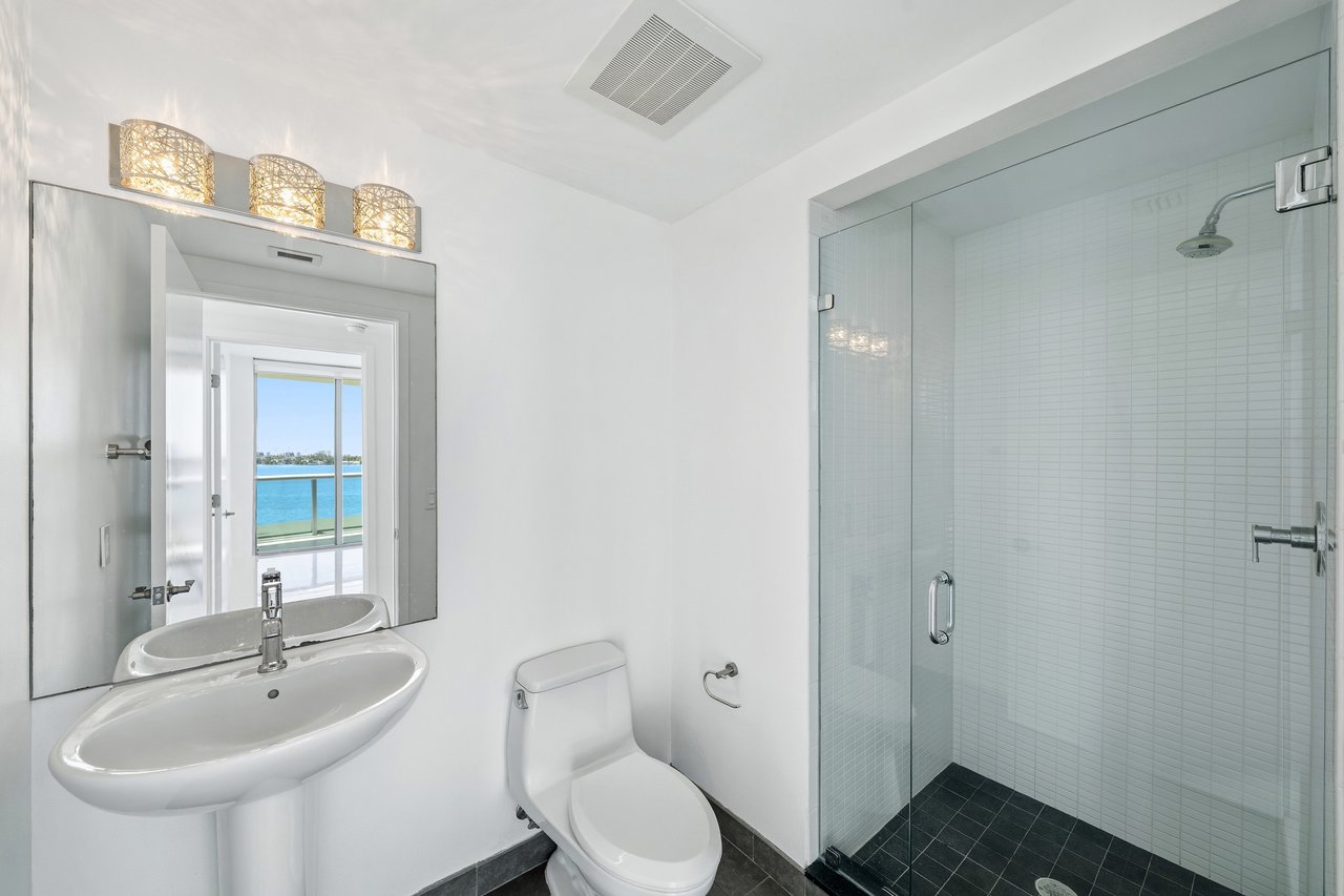 Cielo on the Bay 504