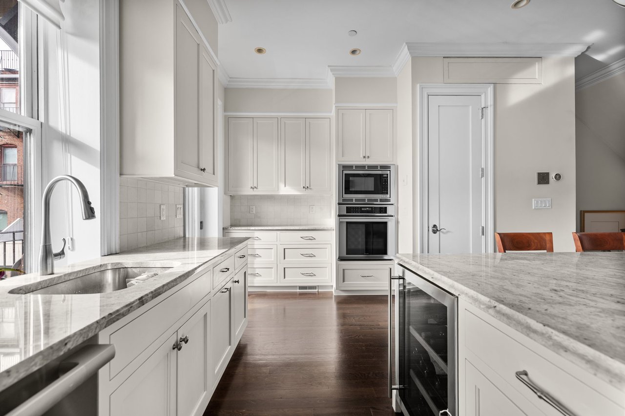 246 West Newton Street Unit 1