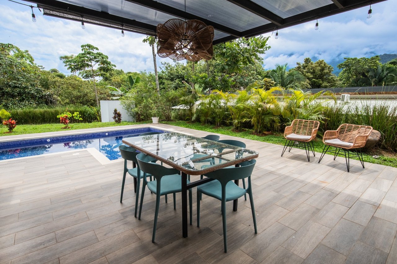 Mountain View 3 Bedroom Home in Toucan Gated Community