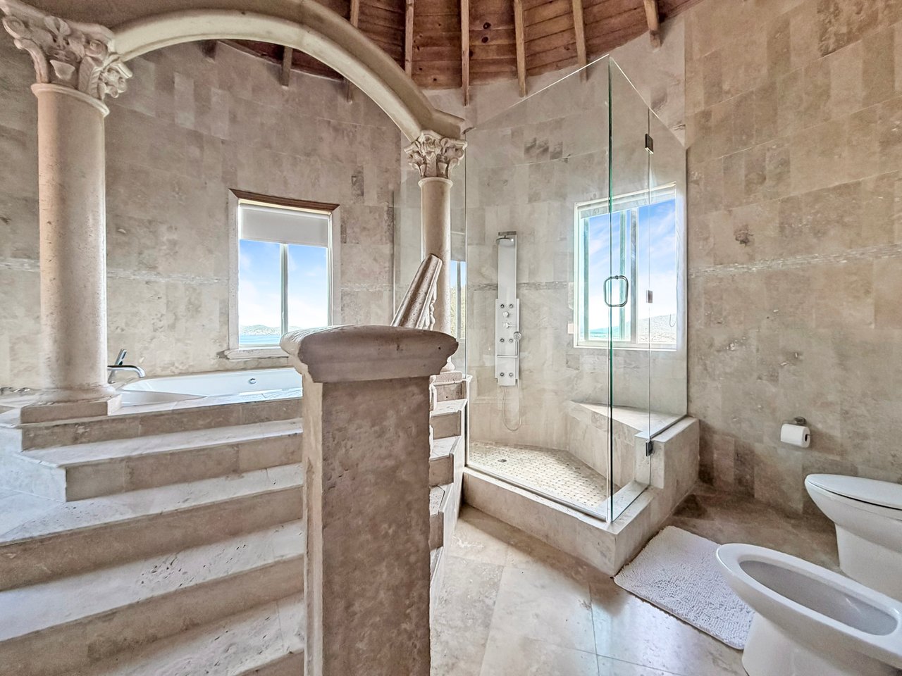 565 Parham Town 7 Bedroom Villa