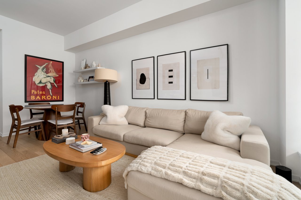 302-41 Dovercourt Rd