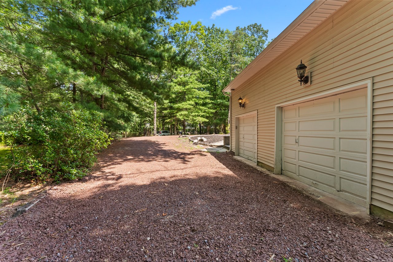 8 Copper Crow Bend
