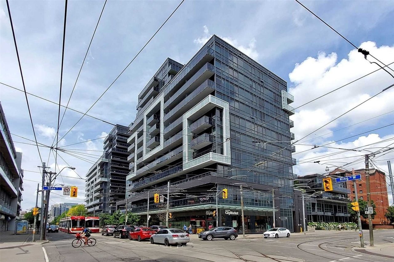 1030 King St W Unit: 746