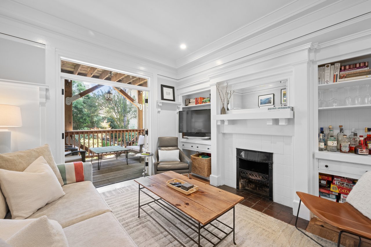1755 Page St