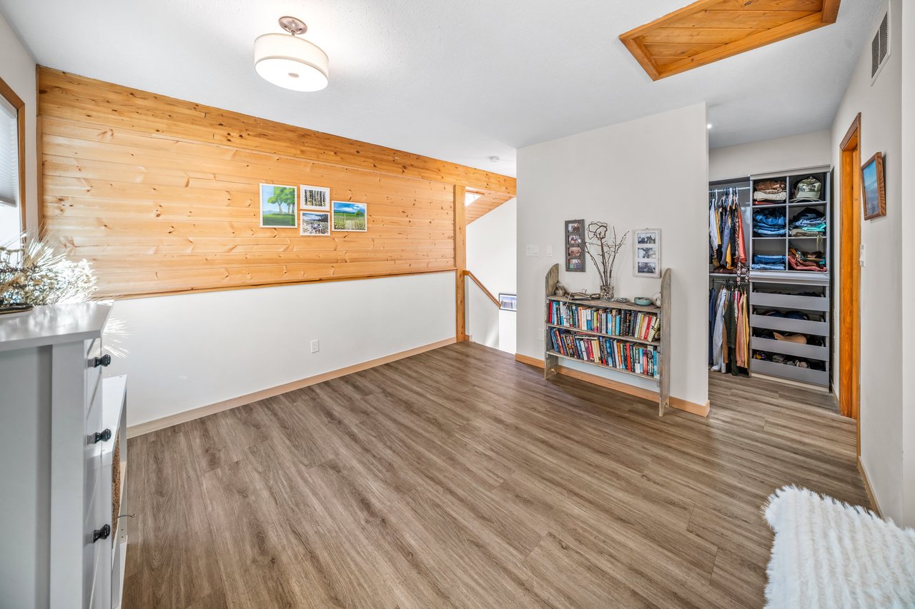 809 5th Street Unit: 3