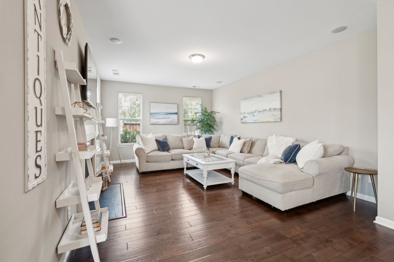 3274 Arrow Arum Drive, Johns Island, SC 29455
