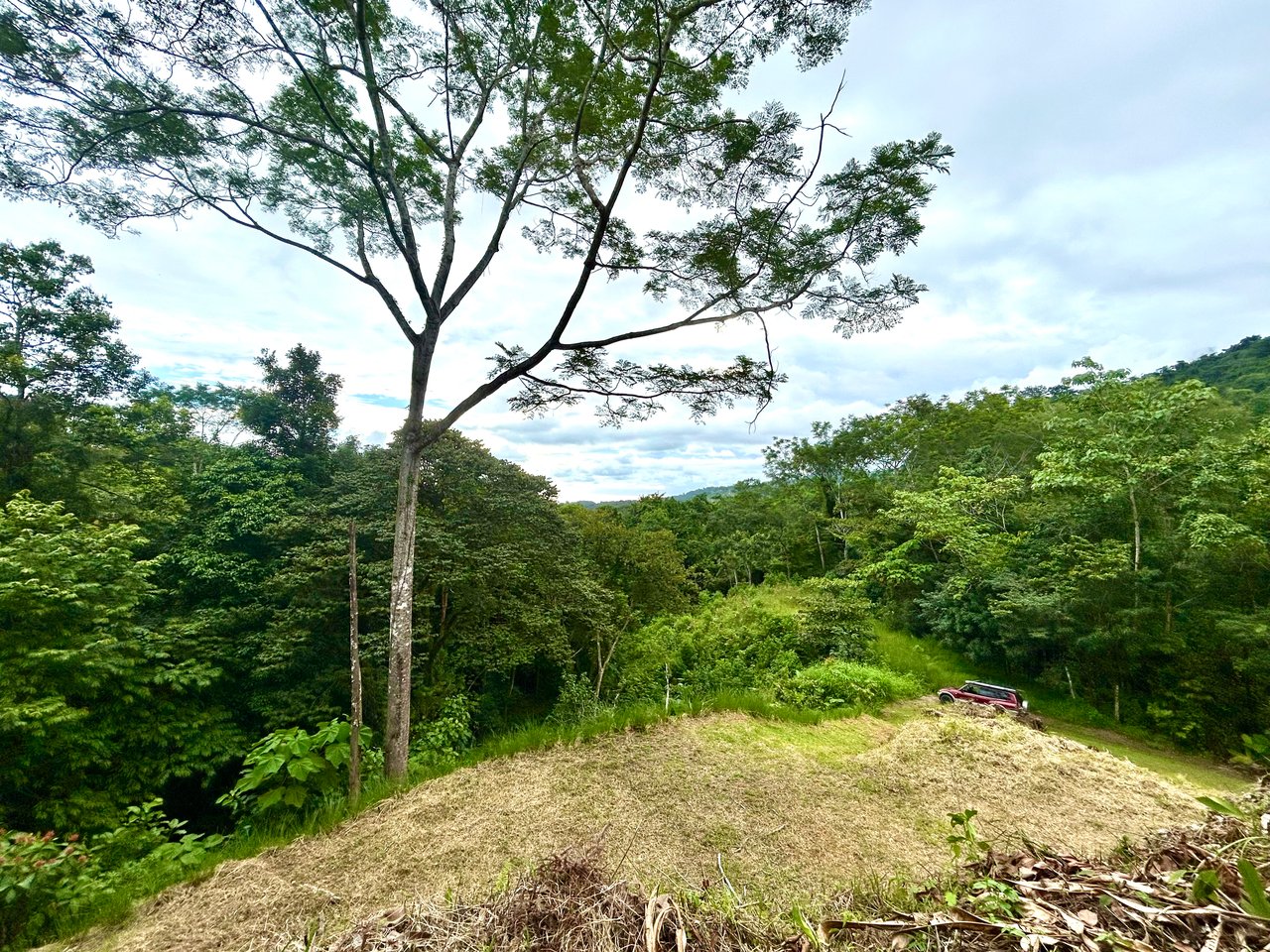 Beautiful Lot in Phase 9 Ojochal, Gated Communuity - NOW WITH LEGAL WATER