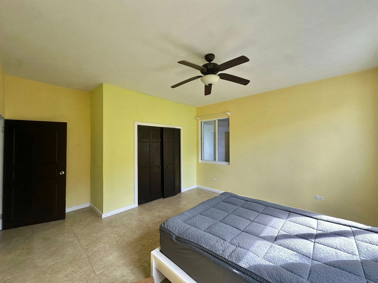 1062 Sabath Hill 2 Bedroom Apartment