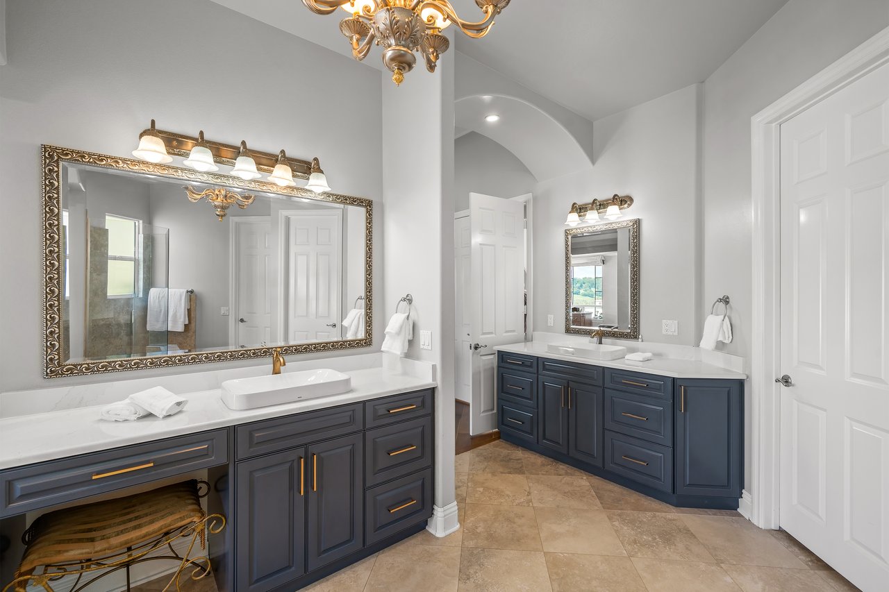 41653 Oak Trail Court