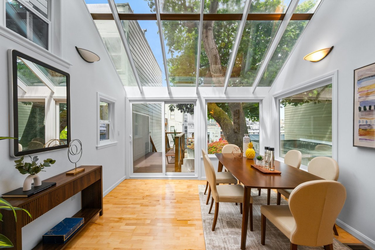 436 Oak Street
