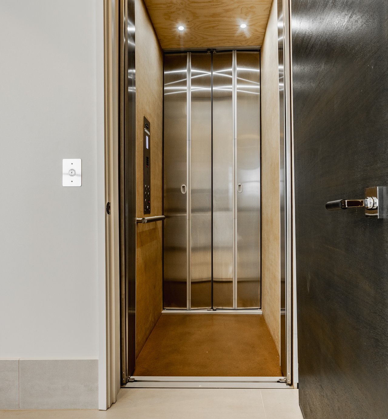 4400 Elmscott Ridge