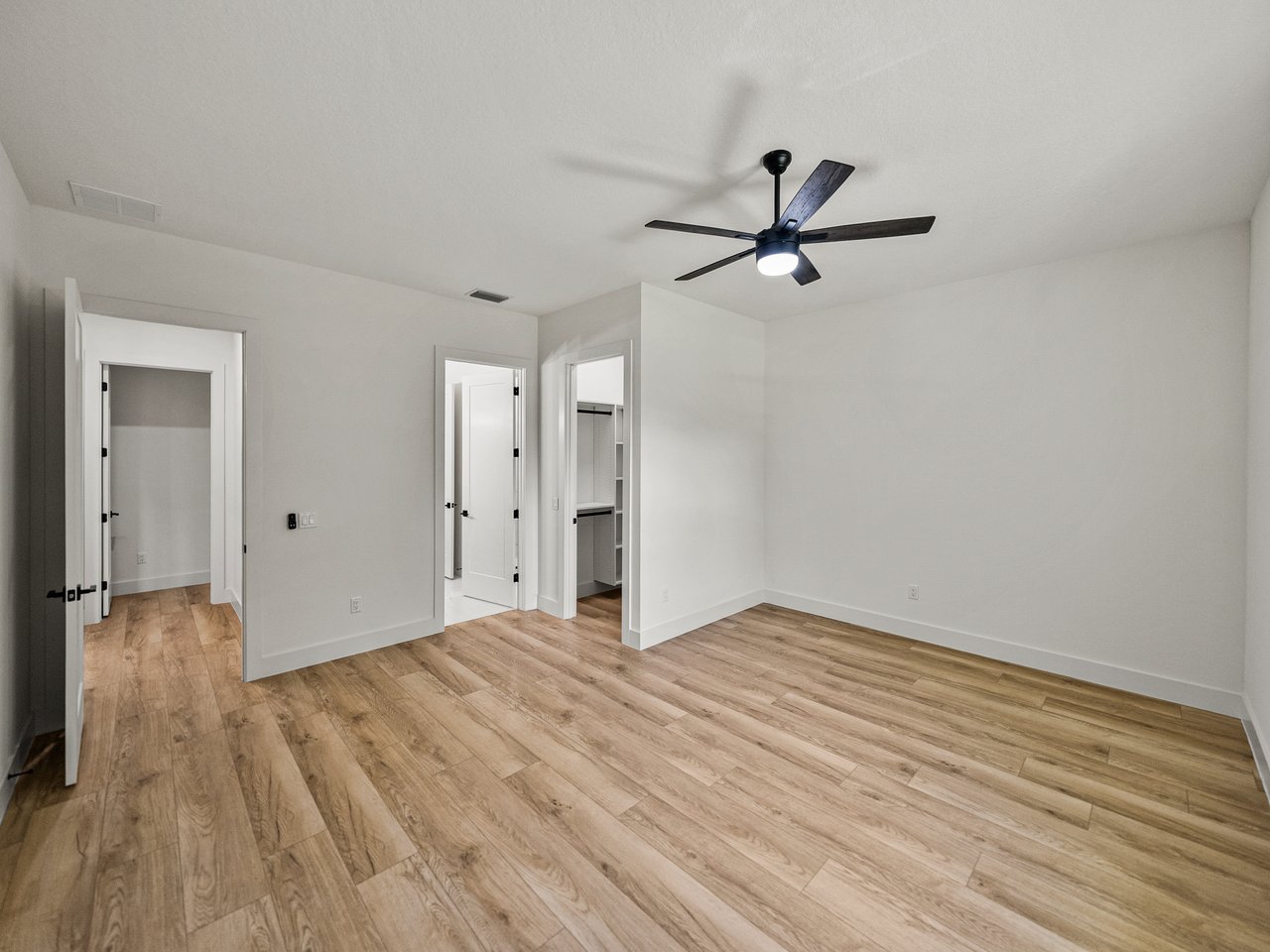 14069 Grandeur Way