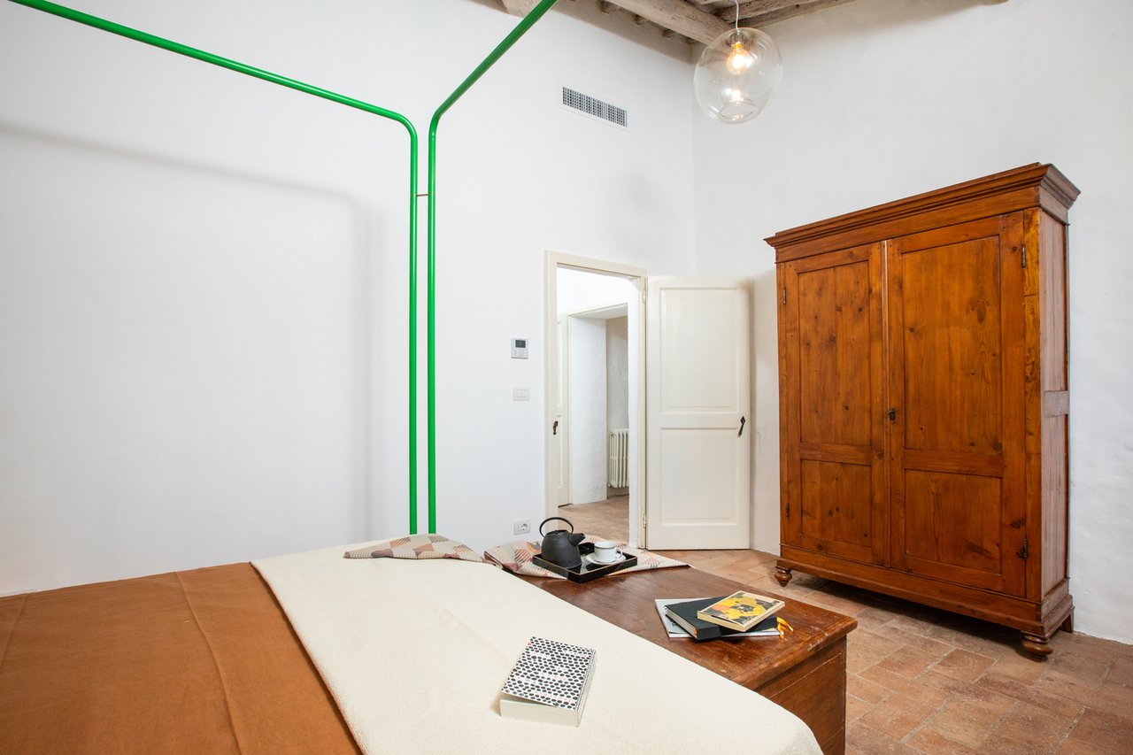 Country Luxury Home For Rent in Valdorcia
