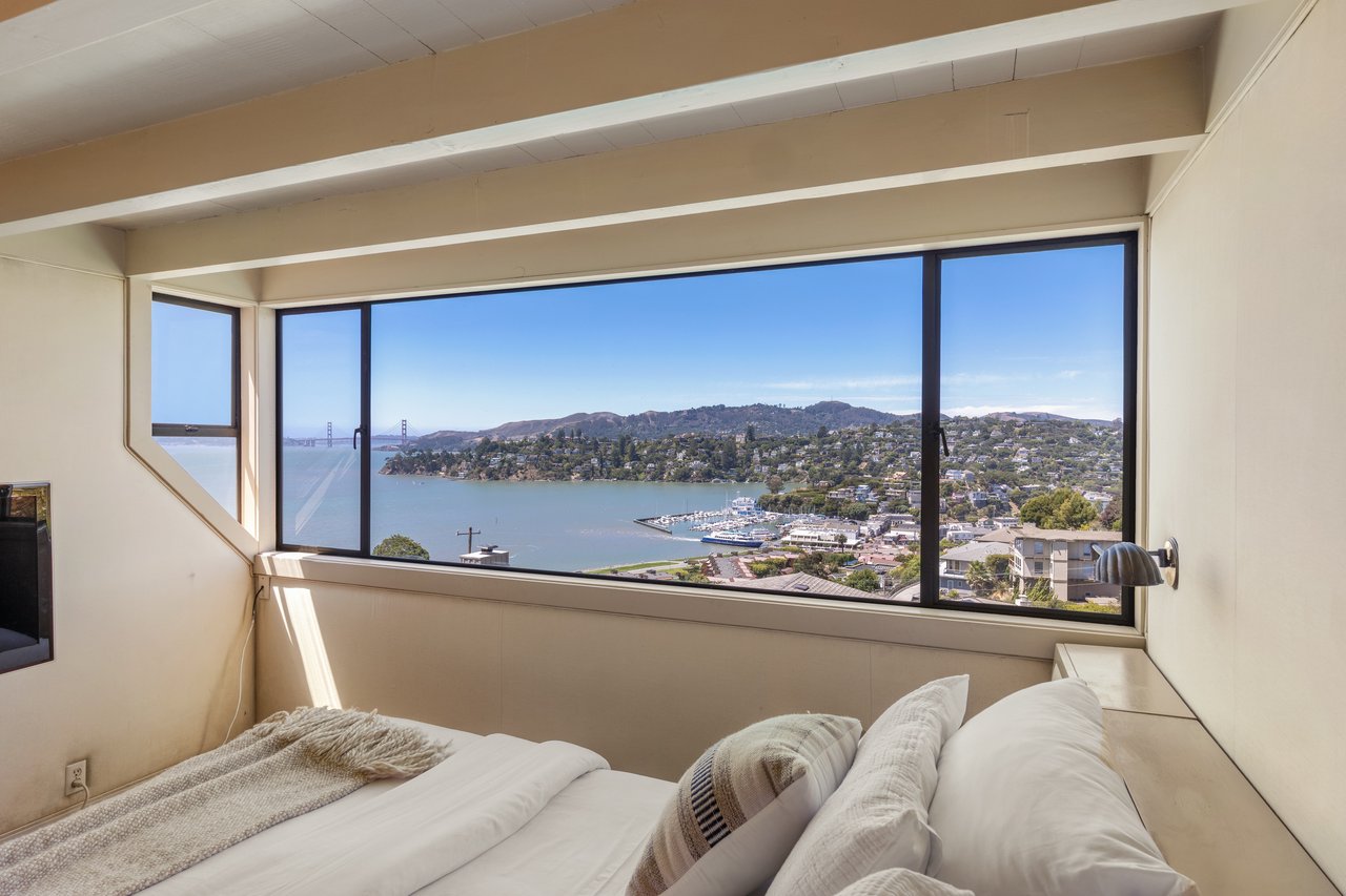 Spectacular Views of the Bay and Golden Gate Bridge