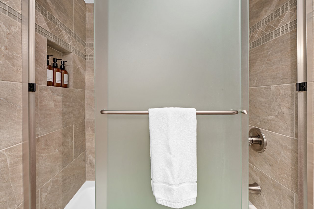 Foxtail Luxe Retreat