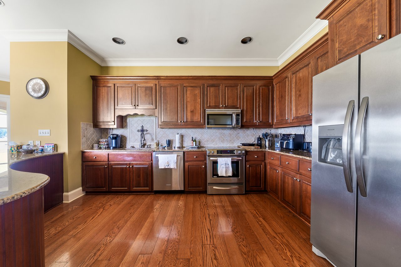 745 S Chickasaw Trail