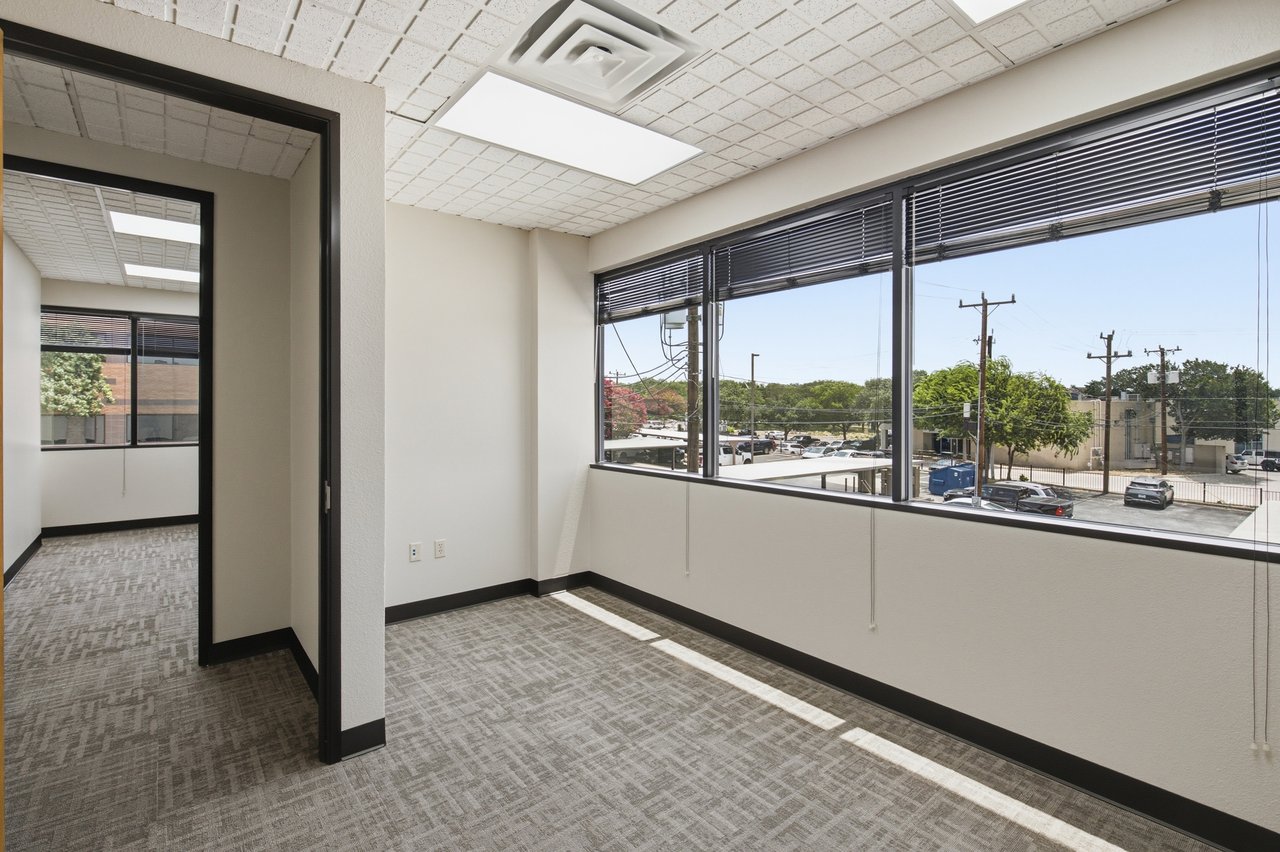 Independence Plaza I & II | Move-in Ready Spec Suites | For Lease