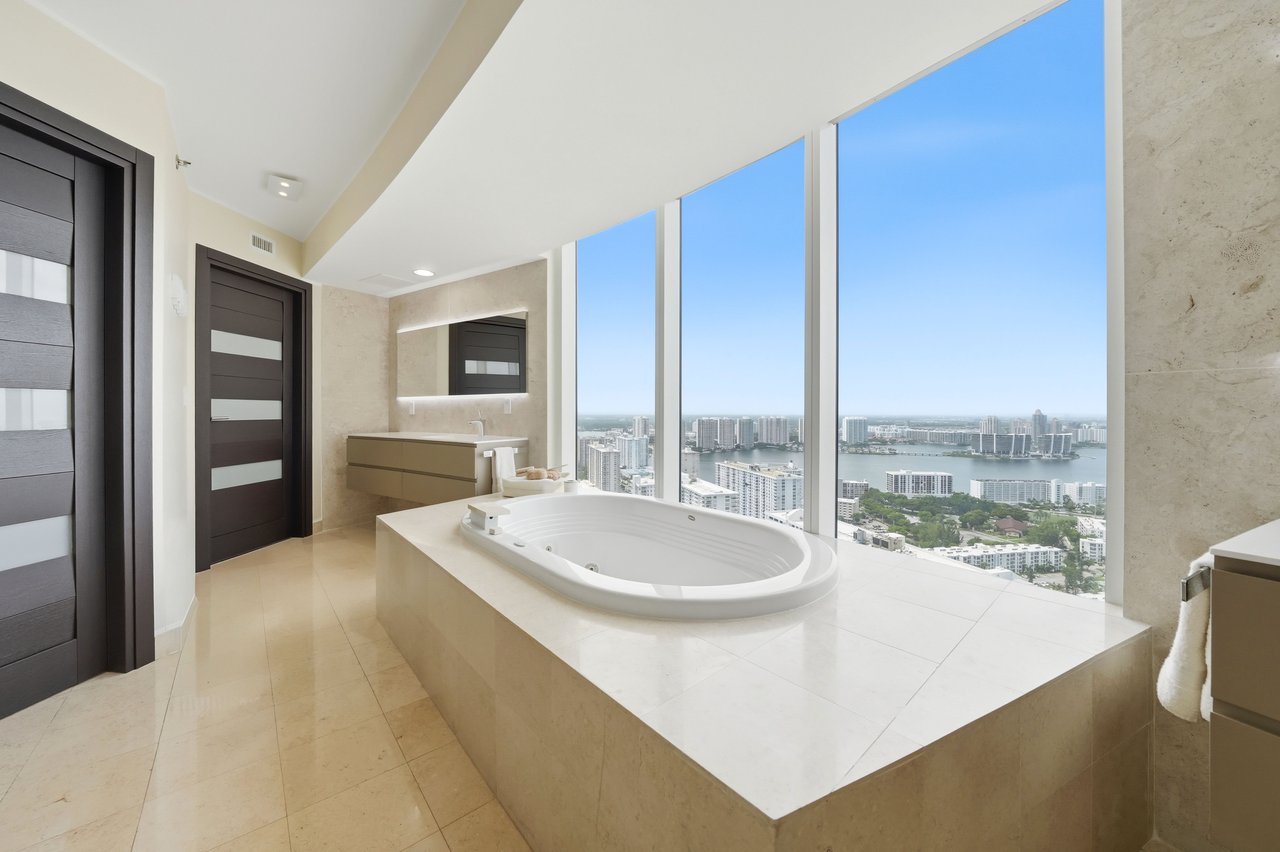 The Penthouse | Oceanfront, Reimagined