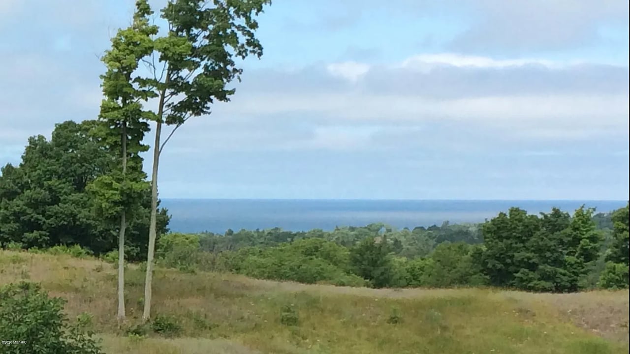 9459 W Sleepy Valley Dr