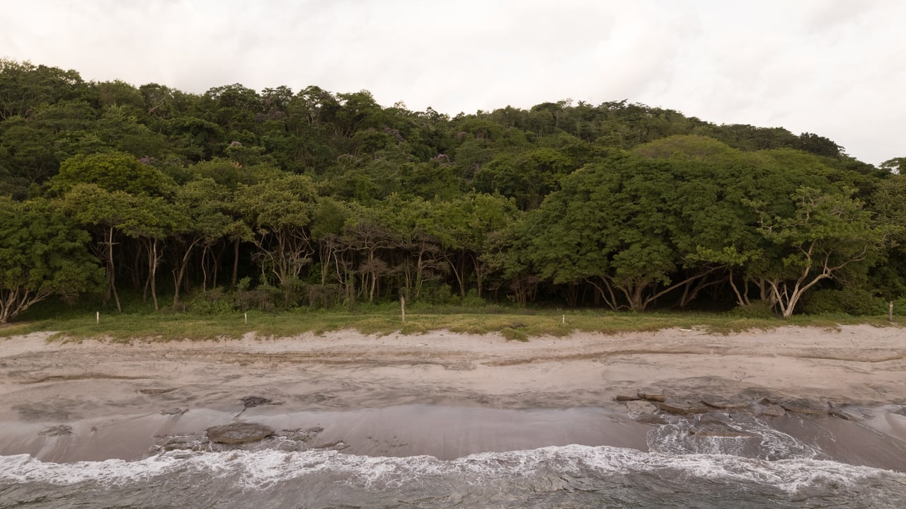  Punta Sabana & Mar Serena