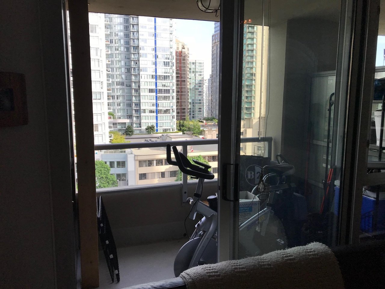 822 Seymour St, #807