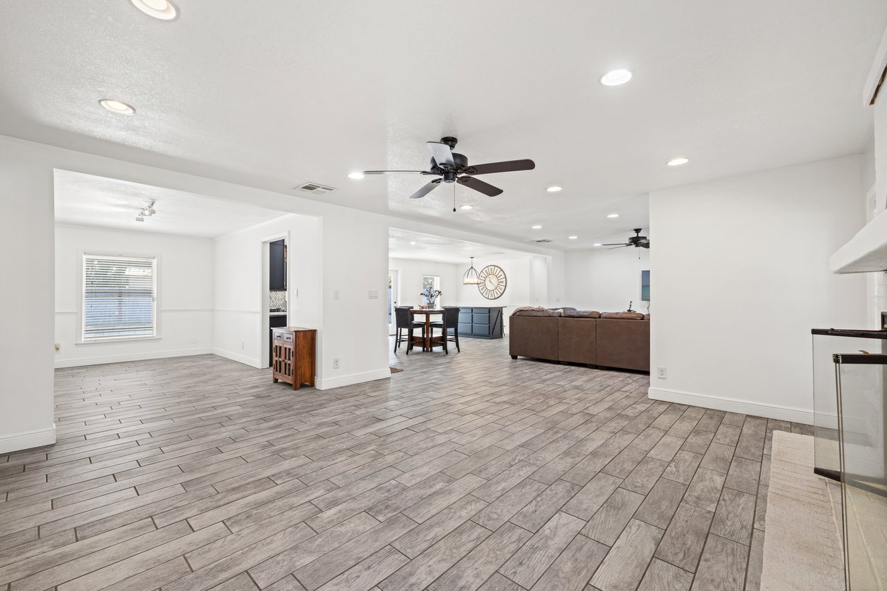 12414 Fort King Road