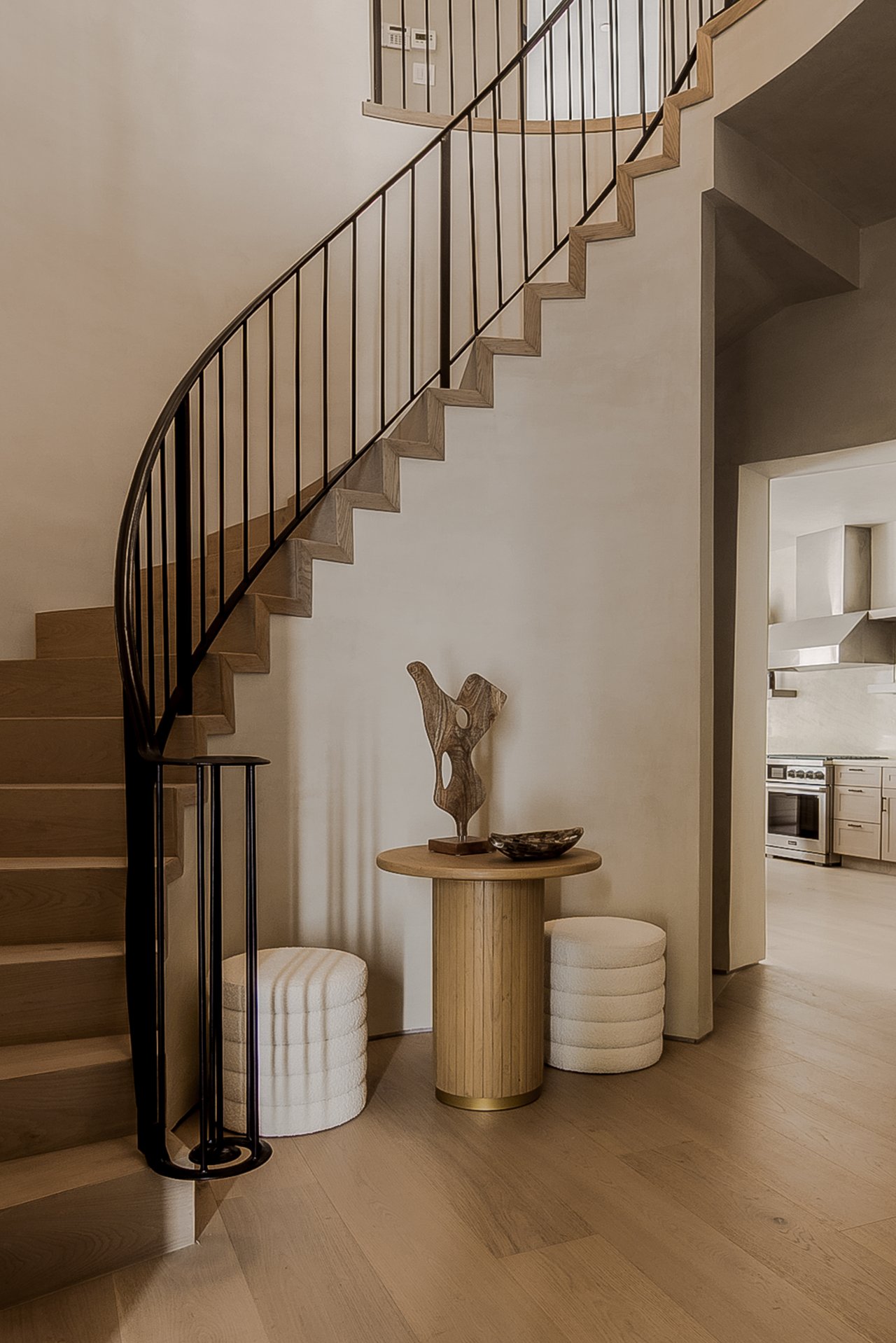1969 Curson Pl, Hollywood Hills 