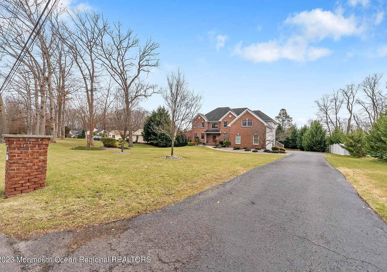 56 Lafayette Mills Road