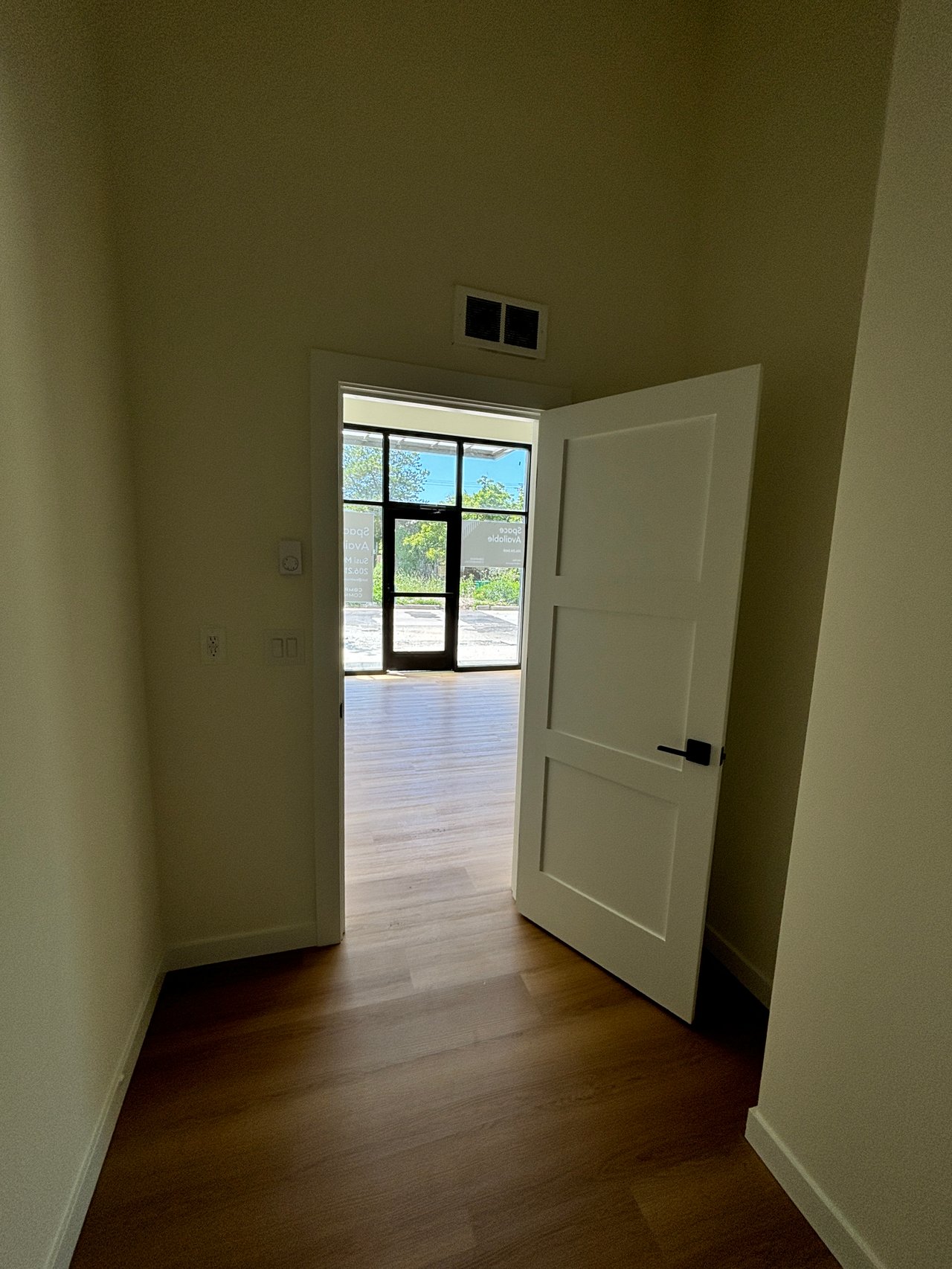 5216 Delridge Way SW | Storefront 1 & 2 