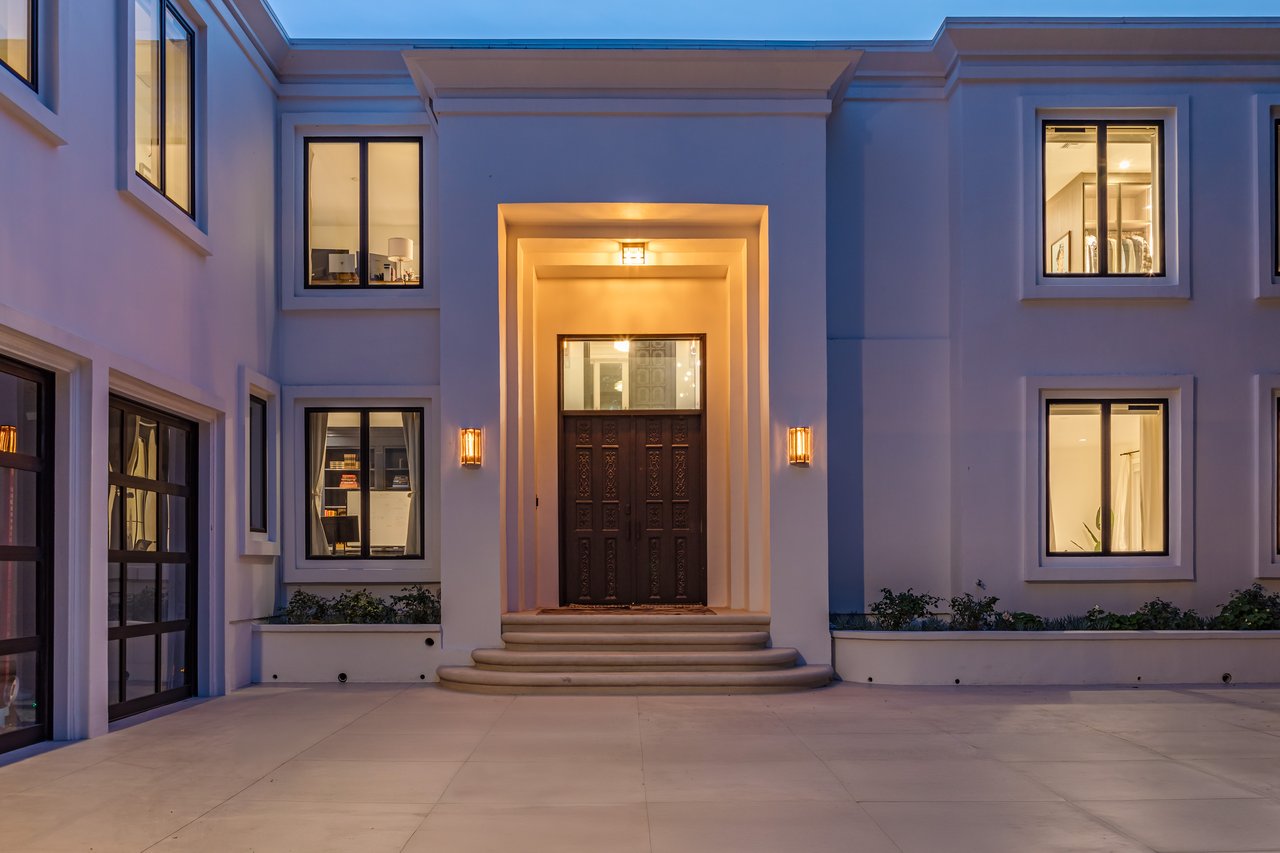 12000 Crest Ct, Beverly Hills