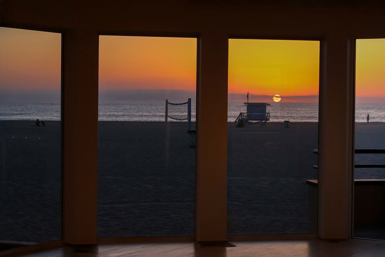 3505 Ocean Front Walk