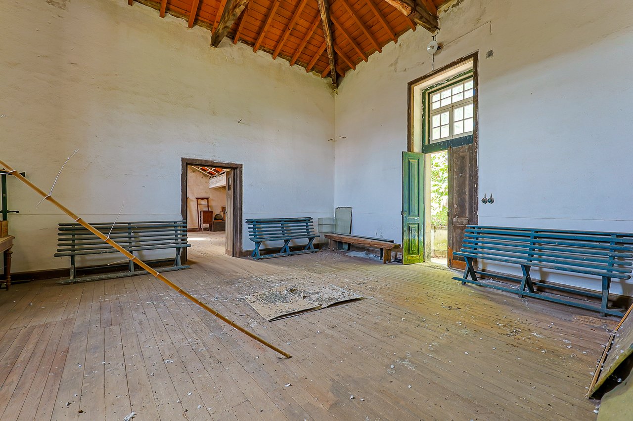 Magnificent 17th-Century Palace with  76,400 m² Estate Near Coimbra