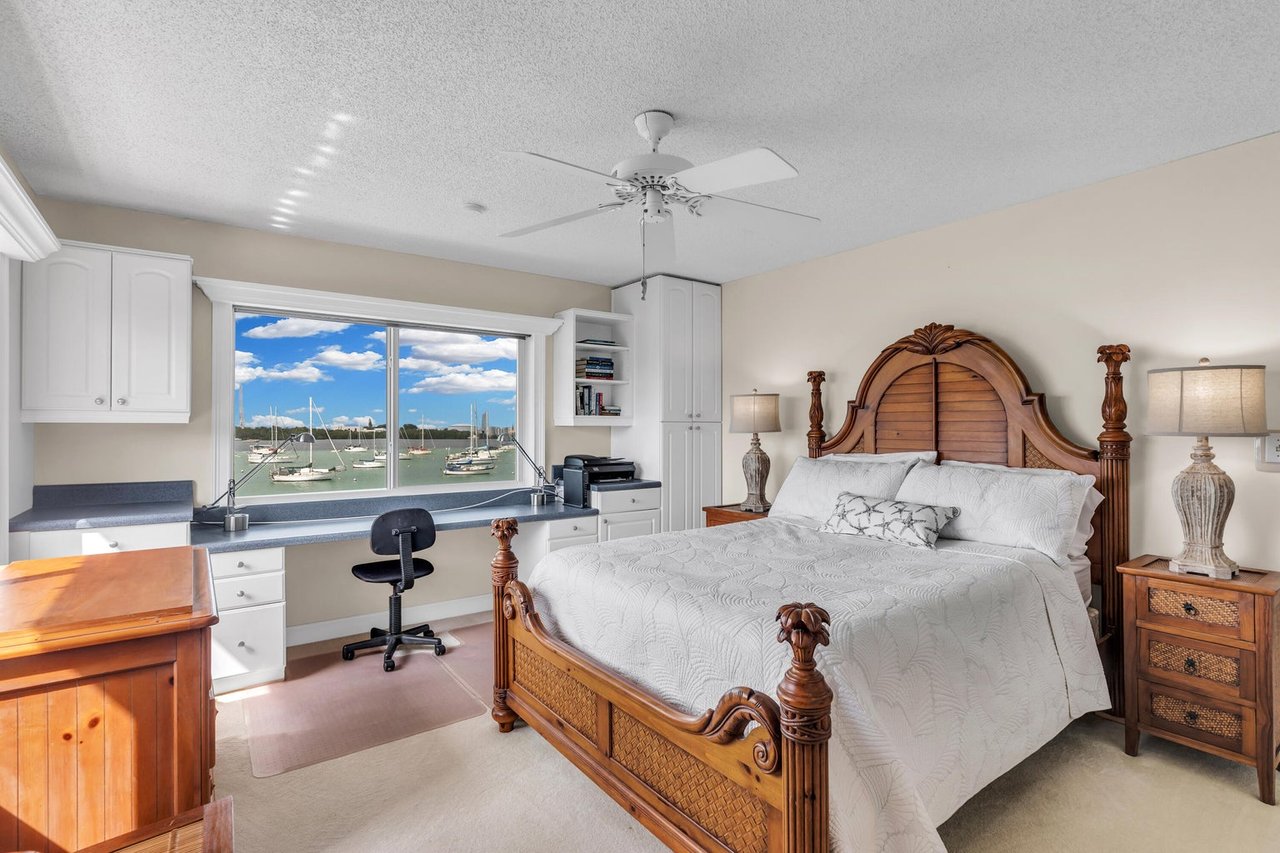 1505 Sombrero Blvd 301