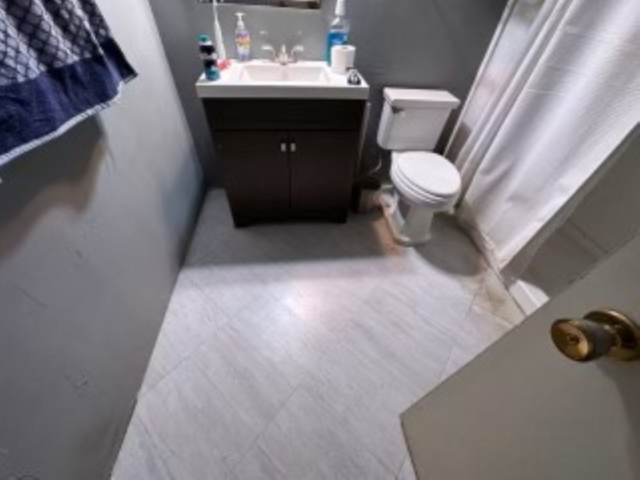 3016 N 84TH Place