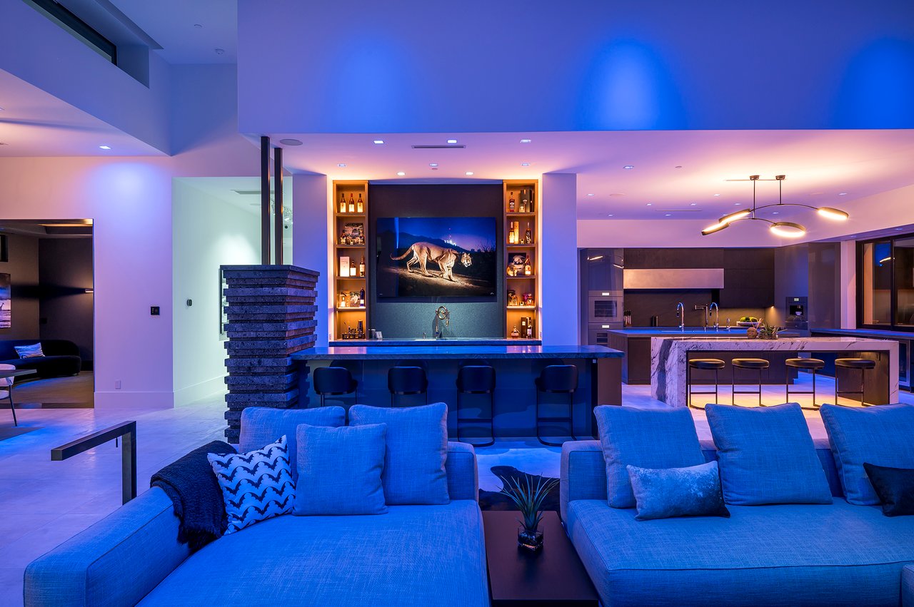 10784 E PINNACLE PEAK Road