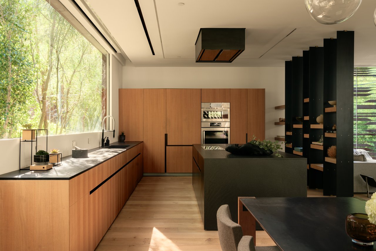 8050 Willow Glen Rd, Laurel Canyon
