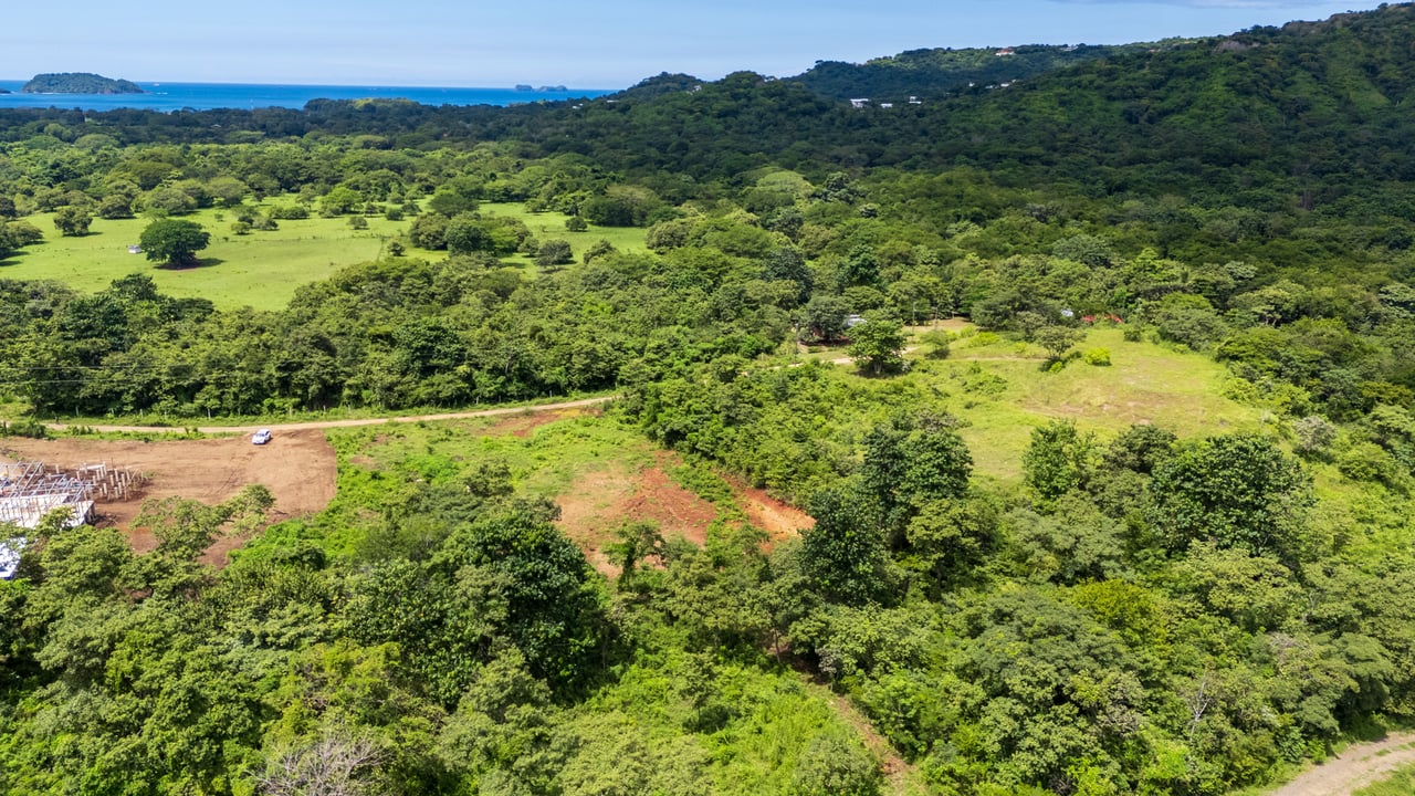 Lot Norte – Potrero | 5,000 m² Flat Build-Ready Lot Near the Beach