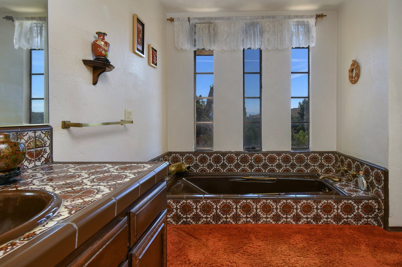 24926 Jim Bridger Road